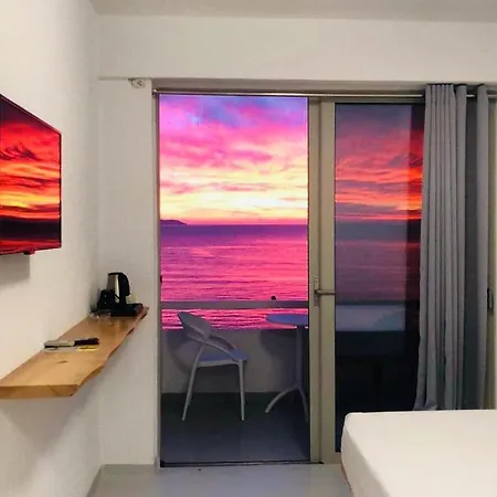 Hotel Geo & Art Boutique 4*