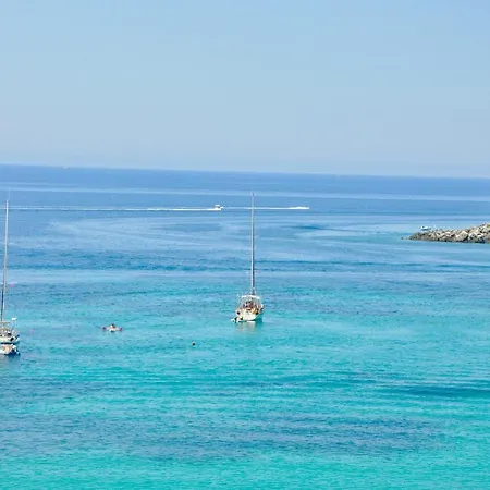 酒店 Geo & Art Boutique