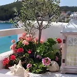 Hotel Geo & Art Boutique 4*