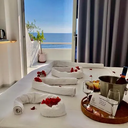 Geo & Art Boutique Himare