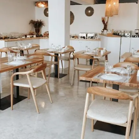 Geo & Art Boutique Hotel 4*