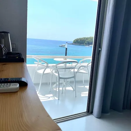 Geo & Art Boutique Hotel