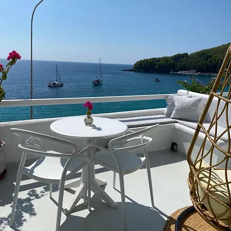 Hotell Geo & Art Boutique 4*