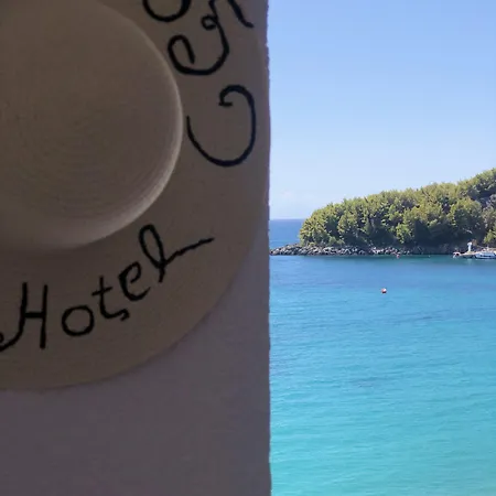 Geo & Art Boutique Hotel Himarë