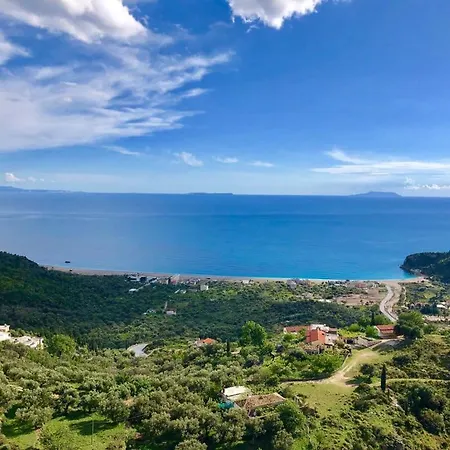 Geo & Art Boutique Hotel Himare