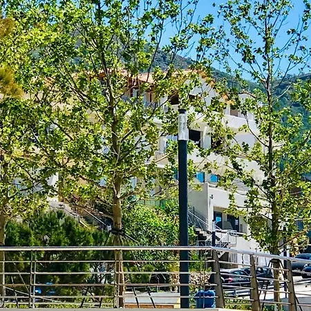 Geo & Art Boutique Hotel Himarë