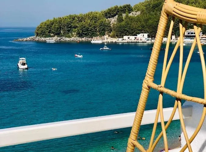Hotel Geo & Art Boutique 4*