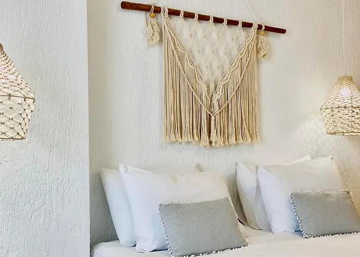 Geo & Art Boutique Hotel