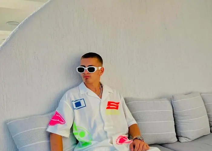 Geo & Art Boutique Hotel 4*