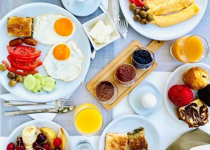Geo & Art Boutique Hotel Himarë
