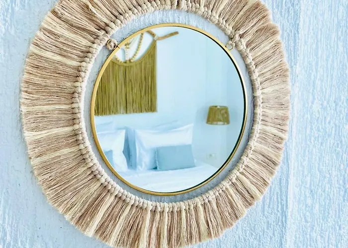 Geo & Art Boutique Hotel 4*