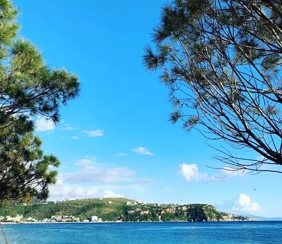 Geo & Art Boutique Hotel Himarë